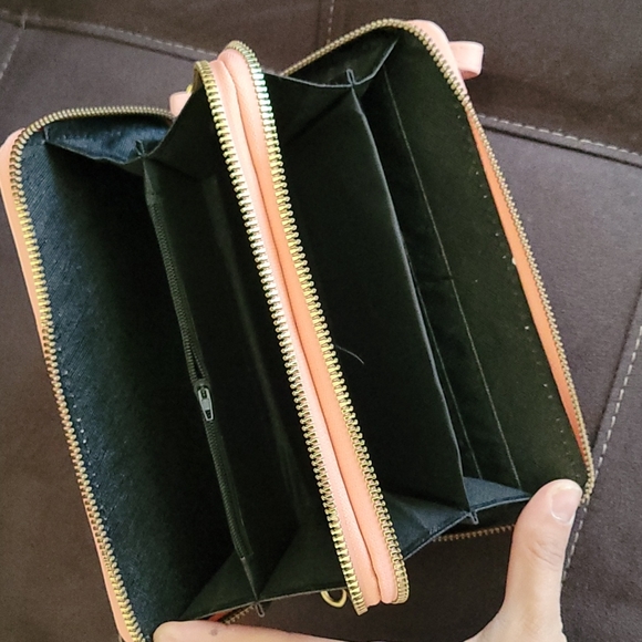 Wallet - Picture 2 of 2